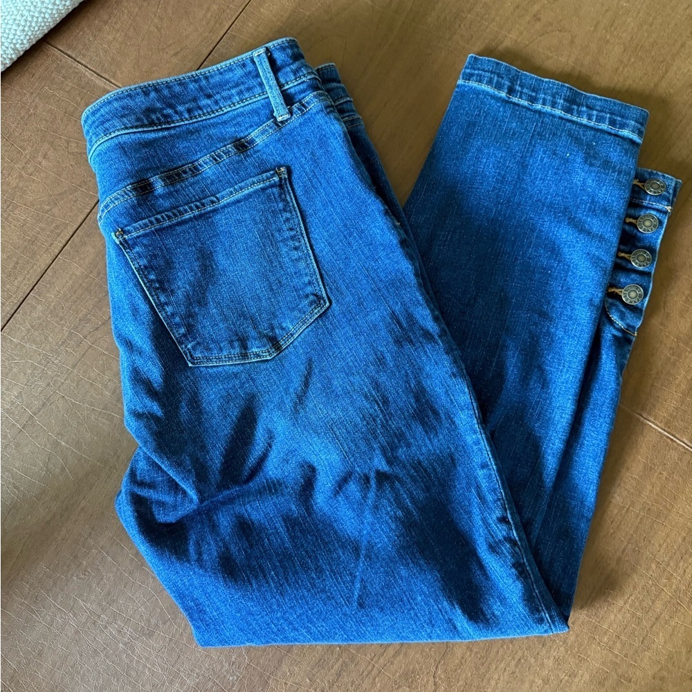 NWOT Talbots Flawless 5-Pocket Ankle Jeans; Button Detail at Hem SZ 14